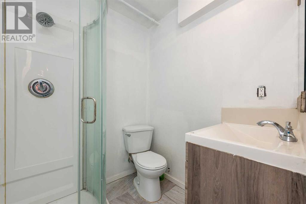 Single Family House for Sale in   Street NE Castleridge Calgary 