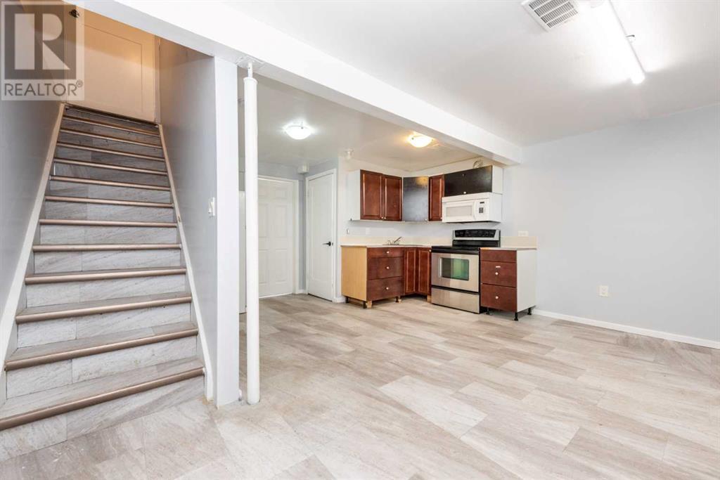 Single Family House for Sale in   Street NE Castleridge Calgary 
