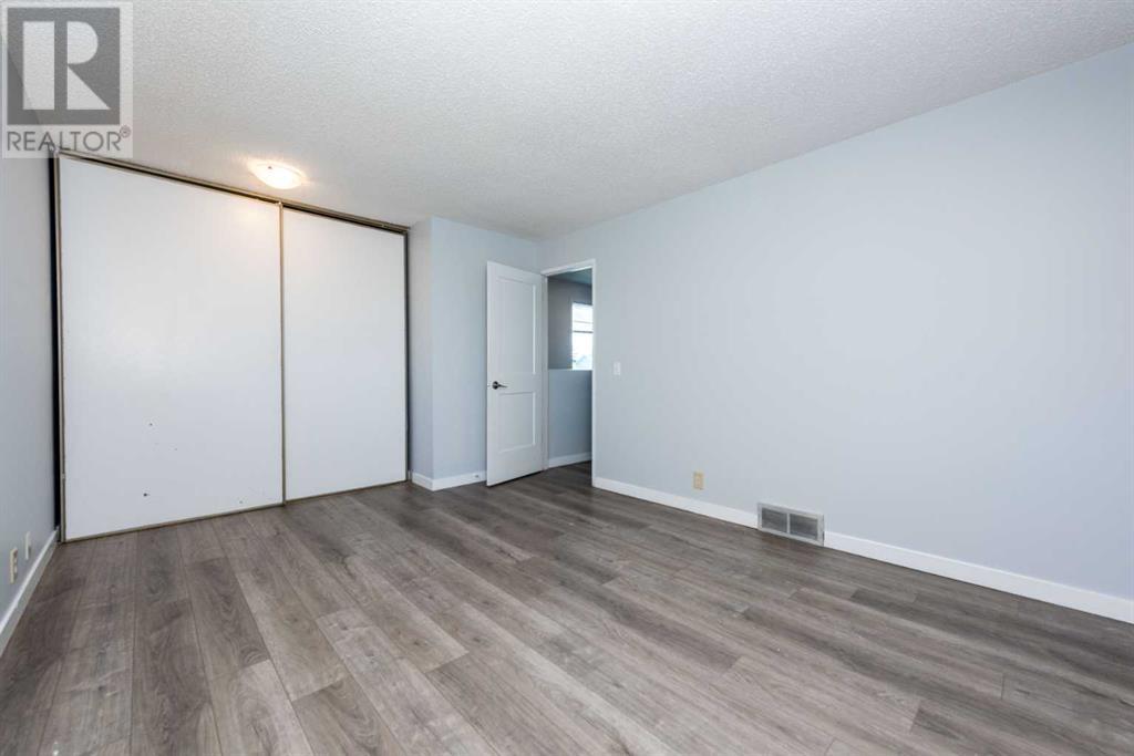 Single Family House for Sale in   Street NE Castleridge Calgary 