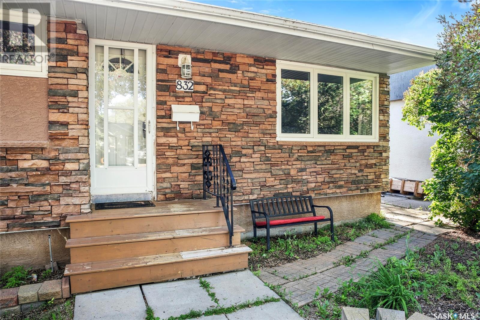 Single Family House Bungalow for Sale in  Walker STREET Regina 