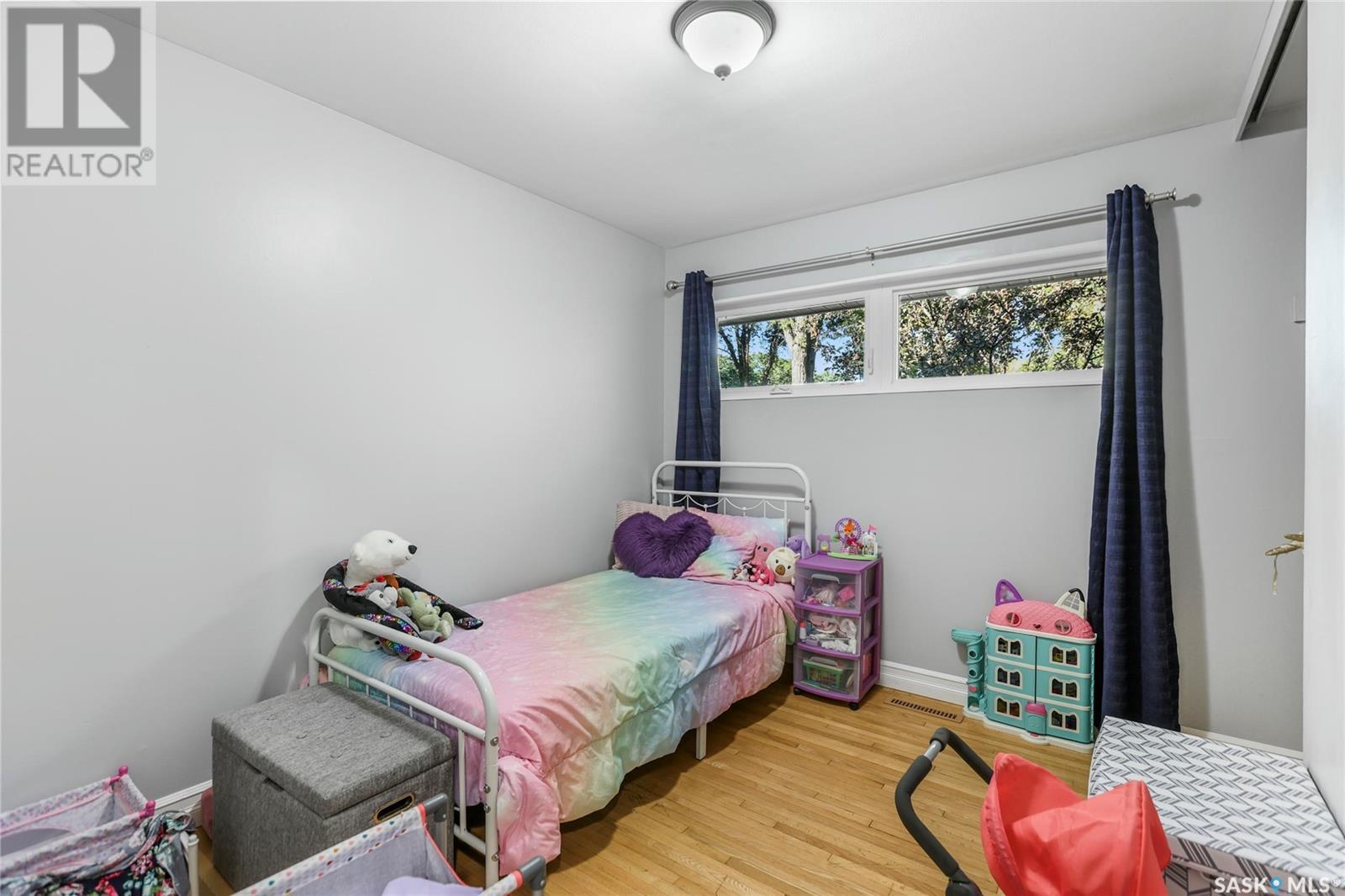 Single Family House Bungalow for Sale in  Walker STREET Regina 