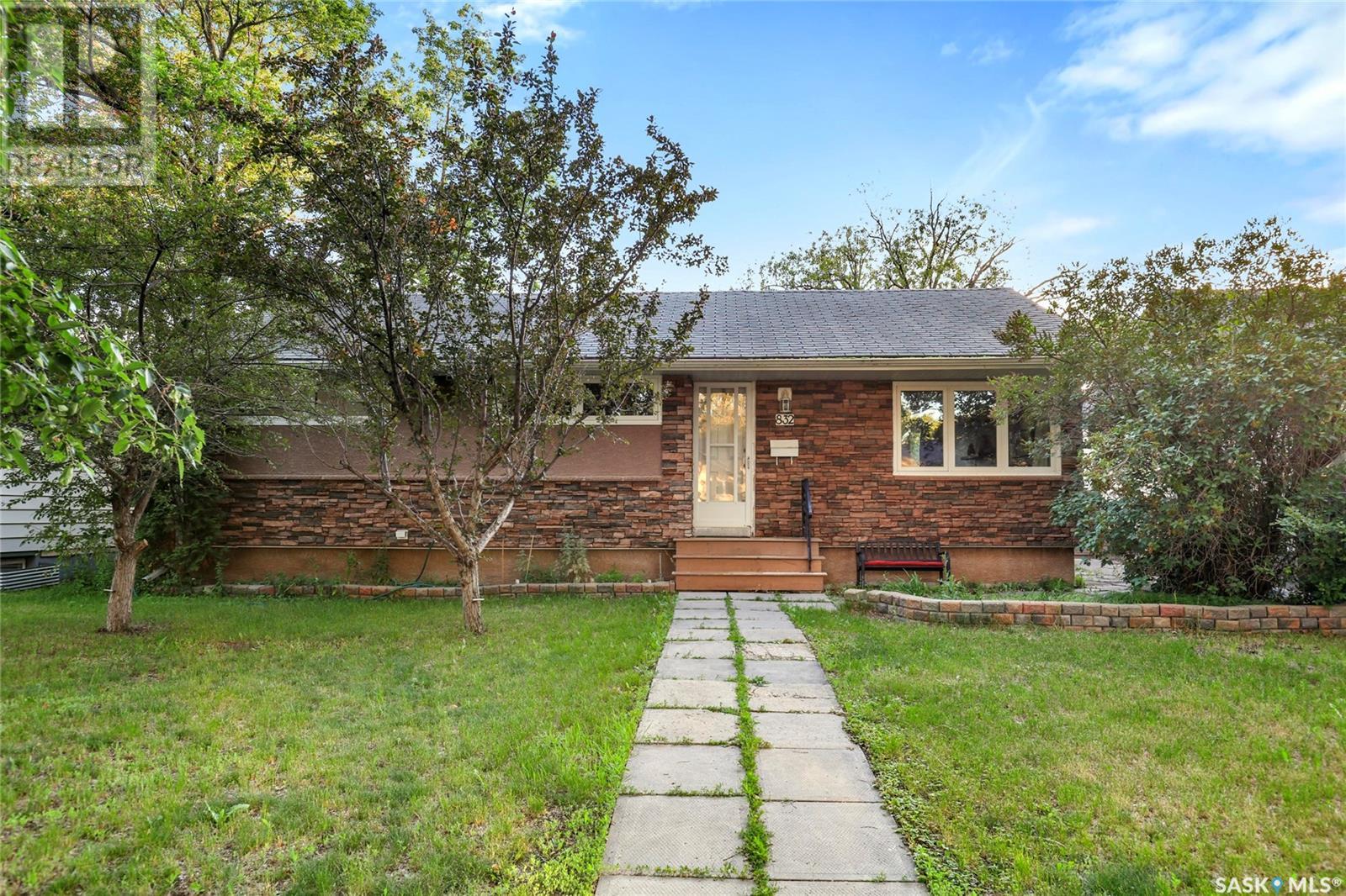 Single Family House Bungalow for Sale in  Walker STREET Regina 