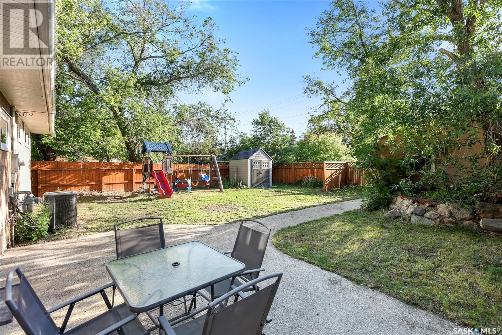 Single Family House Bungalow for Sale in  Walker STREET Regina 