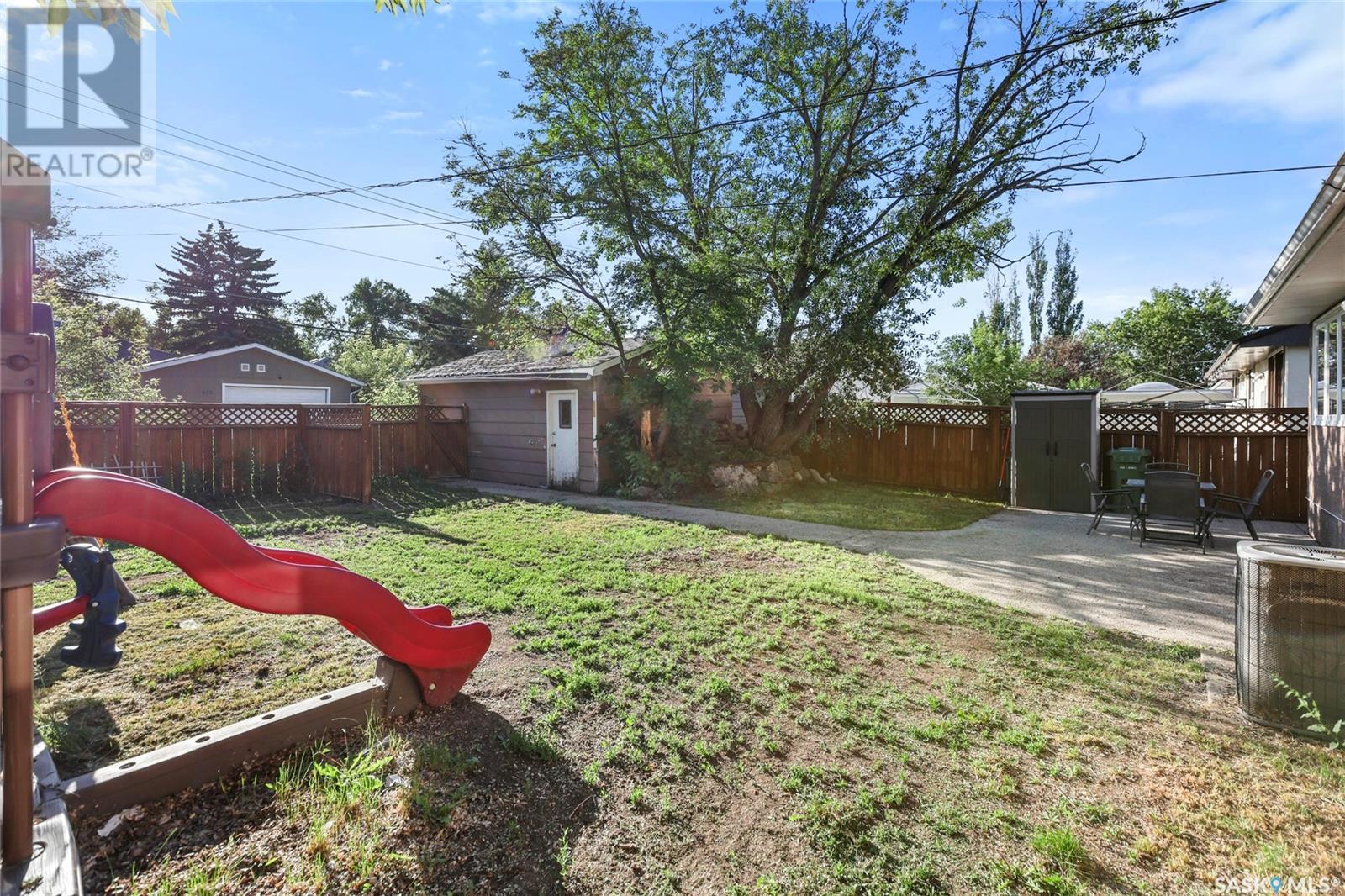 Single Family House Bungalow for Sale in  Walker STREET Regina 