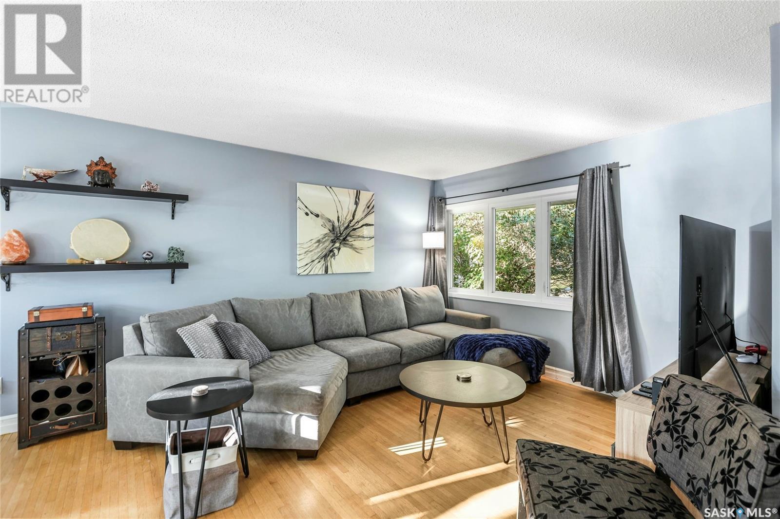 Single Family House Bungalow for Sale in  Walker STREET Regina 