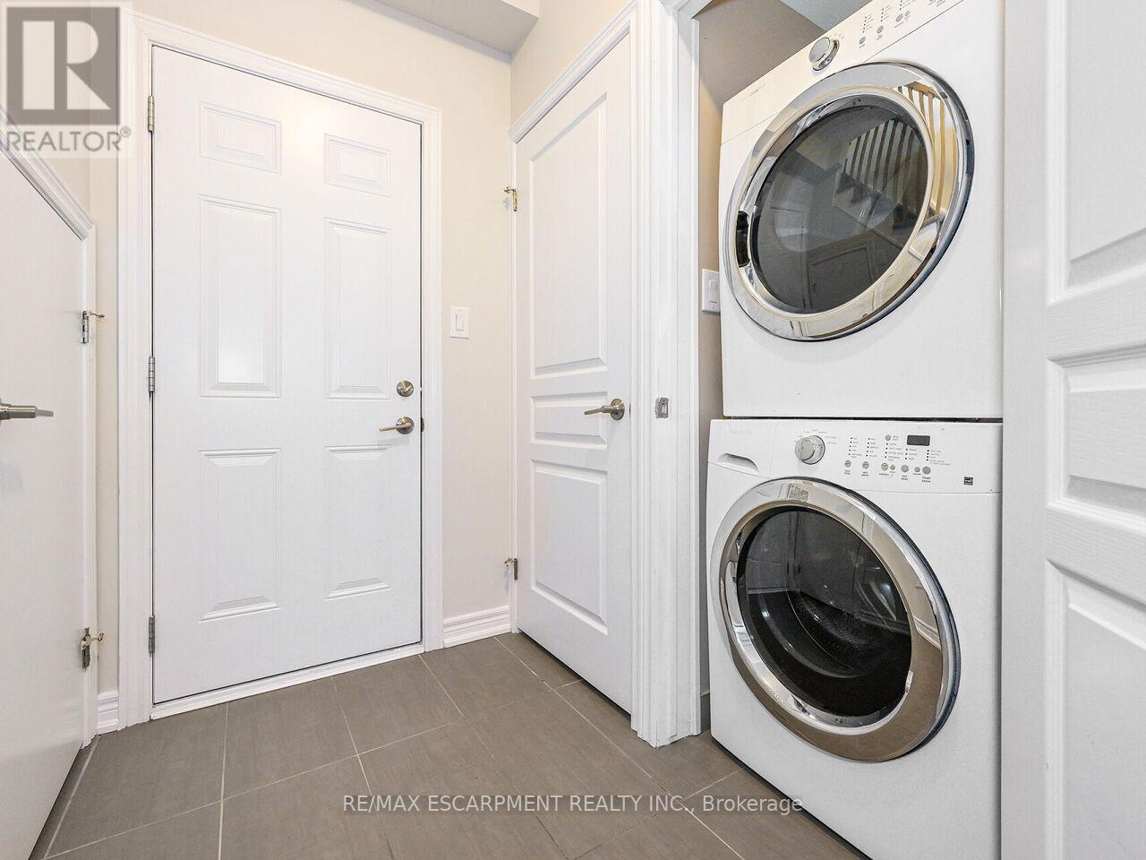 Photo 10 of 84 515 Winston Road, Grimsby ON