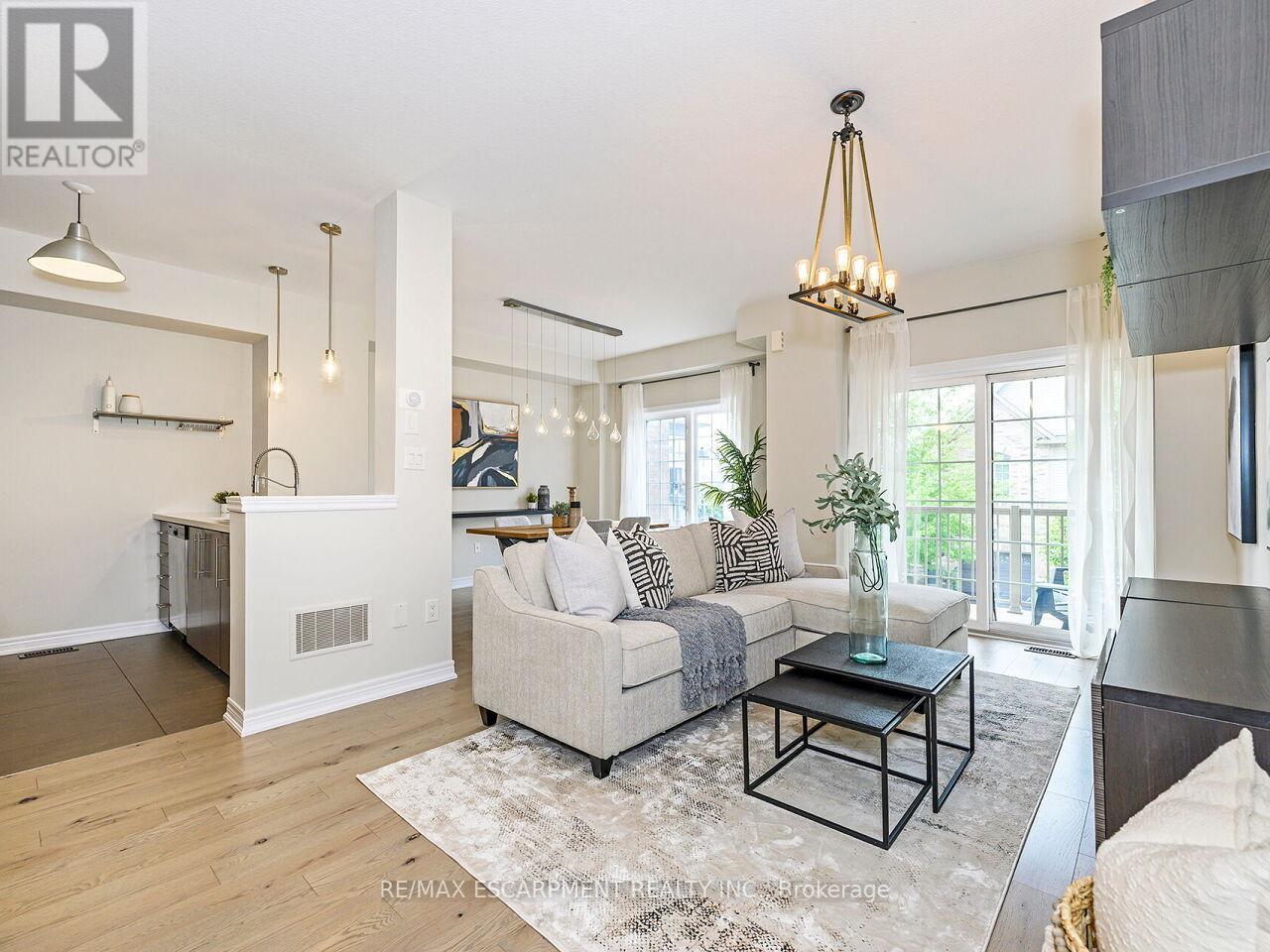 Photo 11 of 84 515 Winston Road, Grimsby ON