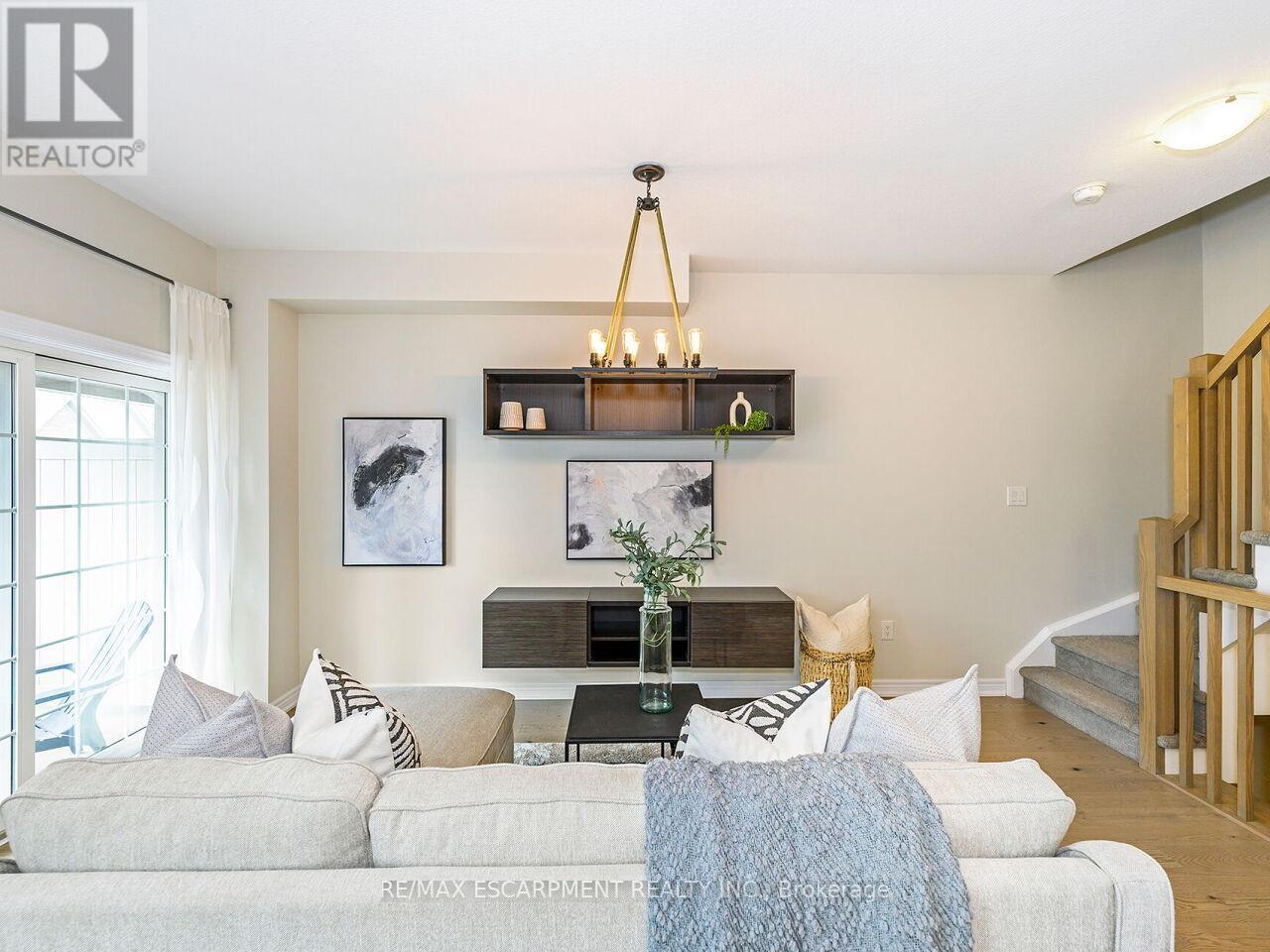 Photo 16 of 84 515 Winston Road, Grimsby ON