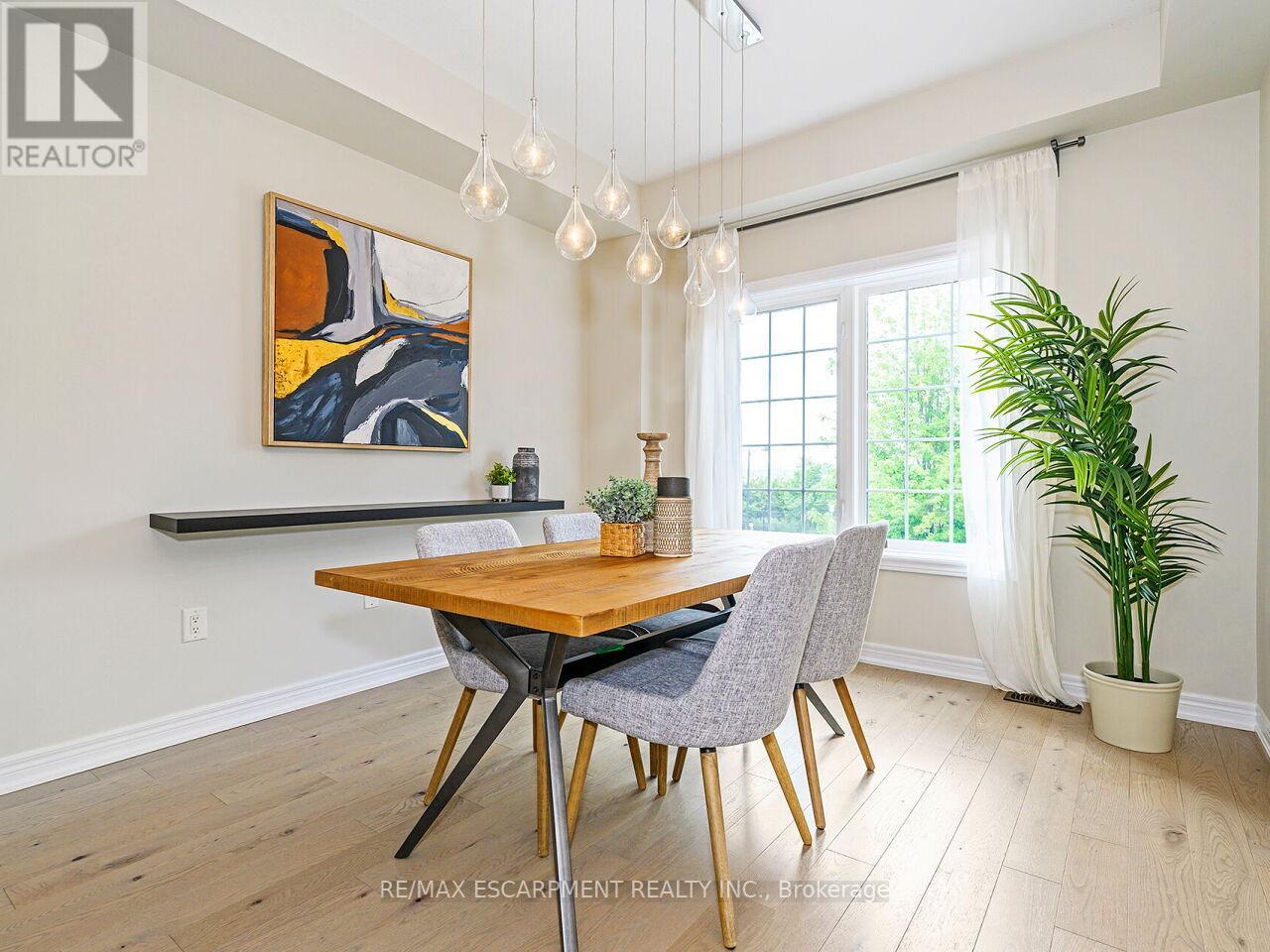 Photo 23 of 84 515 Winston Road, Grimsby ON