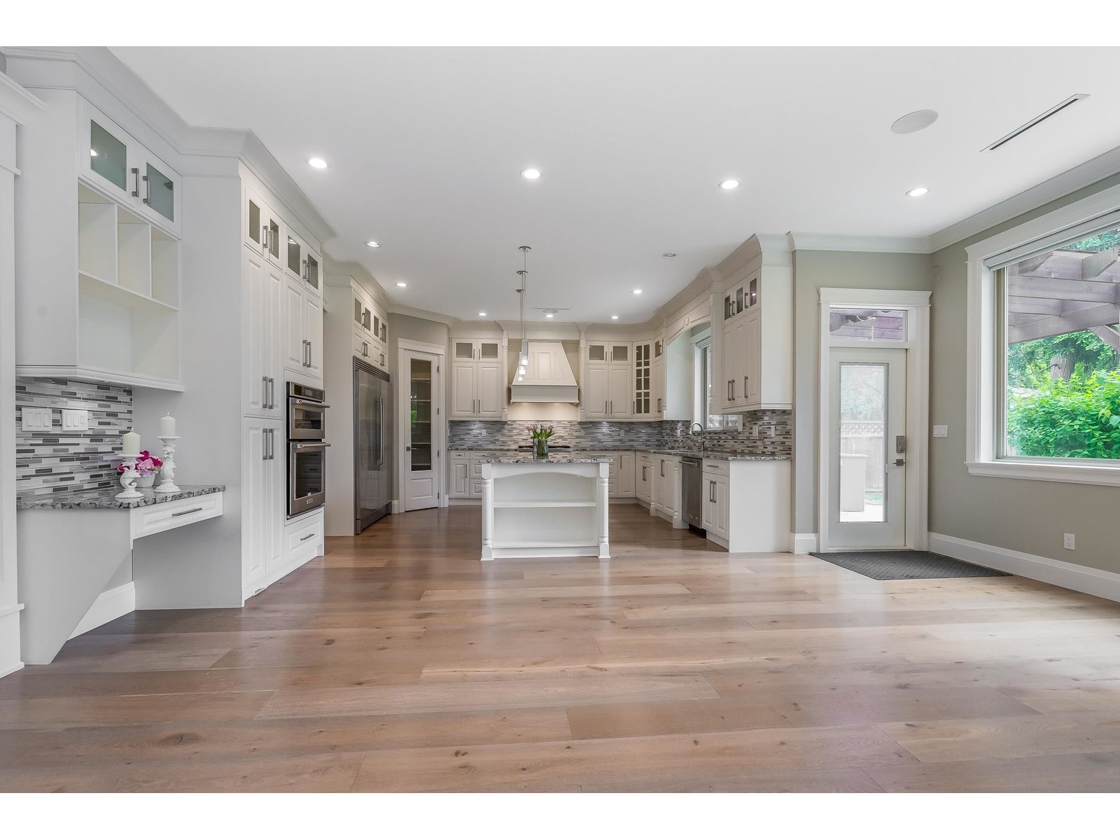 Photo 16 of 3922 205 A Street, Langley BC