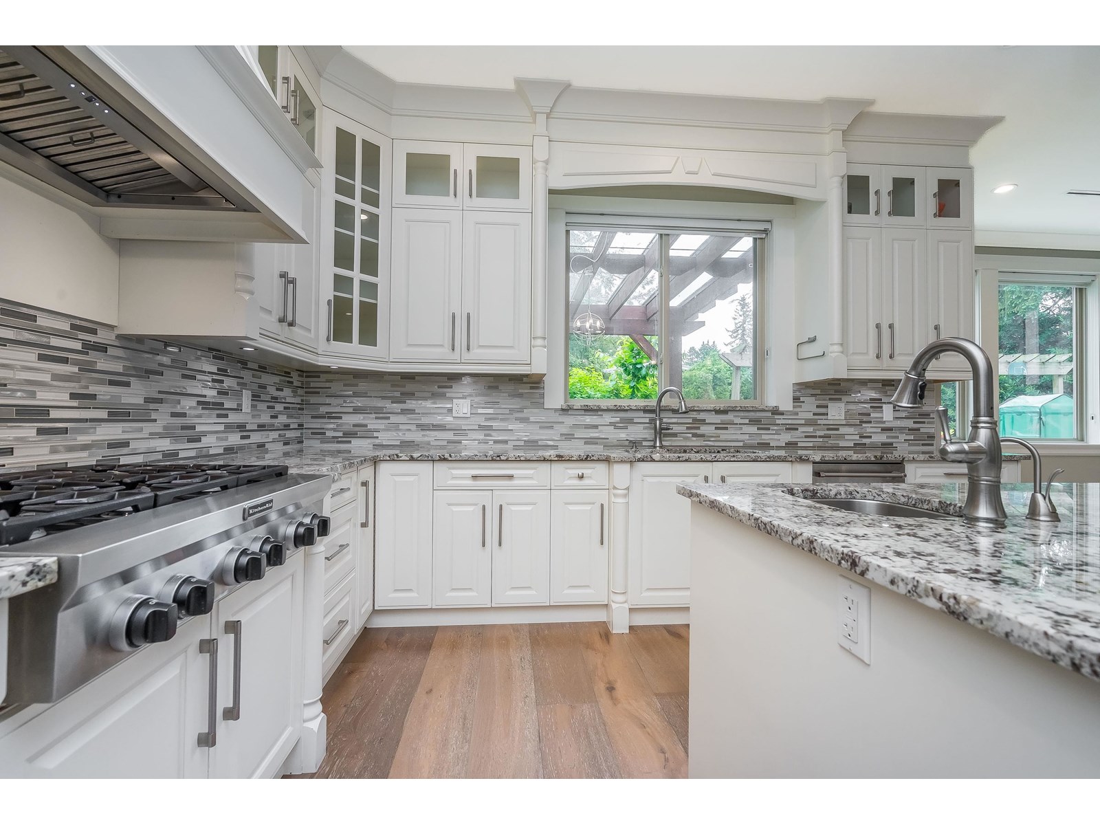 Photo 19 of 3922 205 A Street, Langley BC