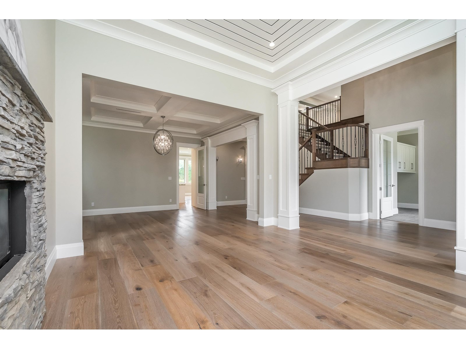 Photo 8 of 3922 205 A Street, Langley BC