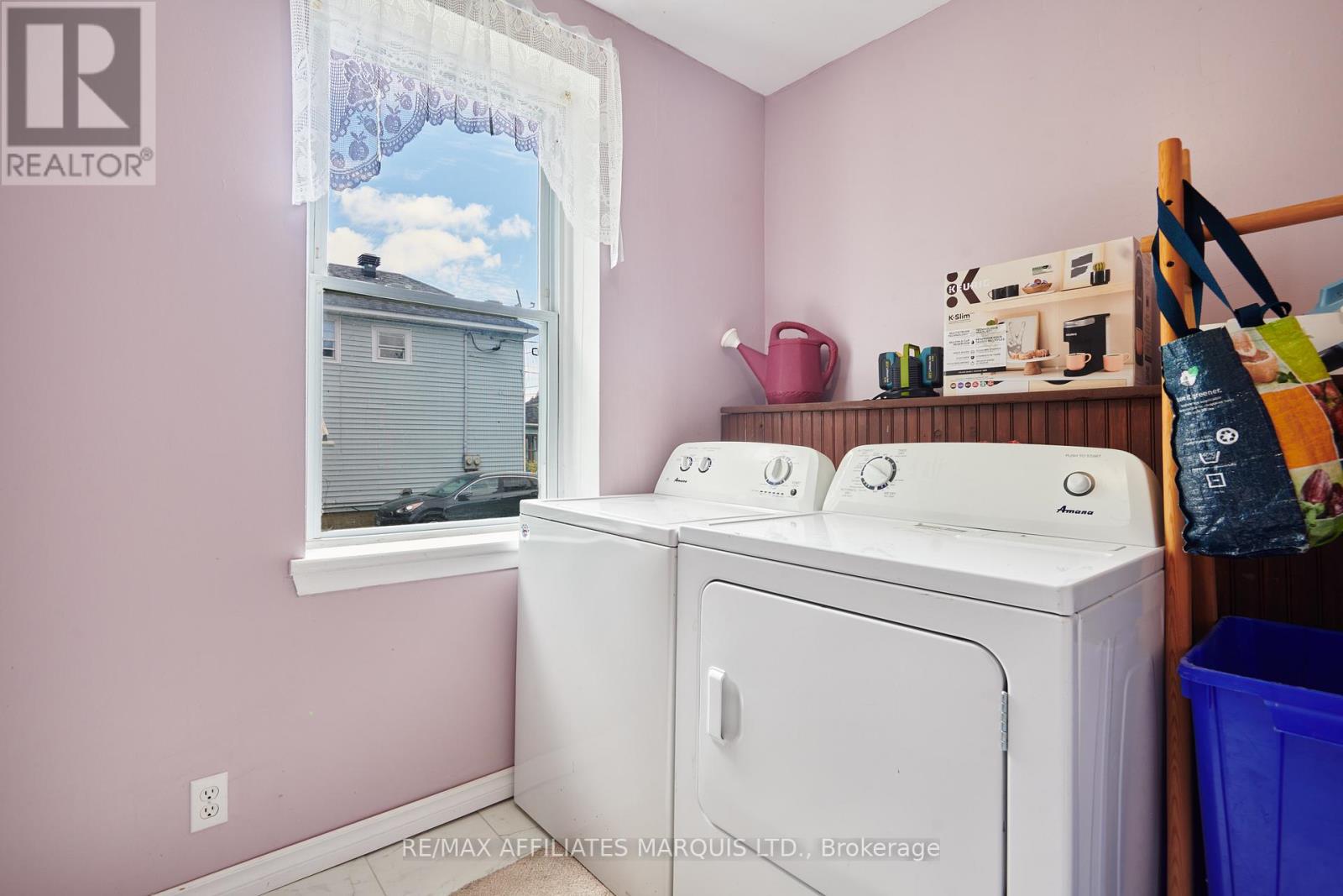 Photo 13 of 337 Sixth Street E, Cornwall ON