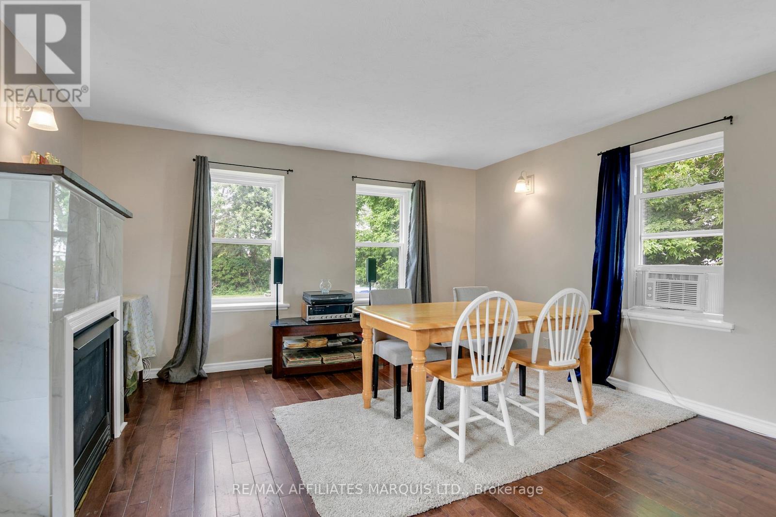 Photo 14 of 337 Sixth Street E, Cornwall ON