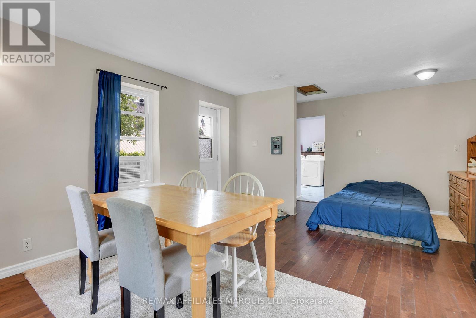 Photo 16 of 337 Sixth Street E, Cornwall ON
