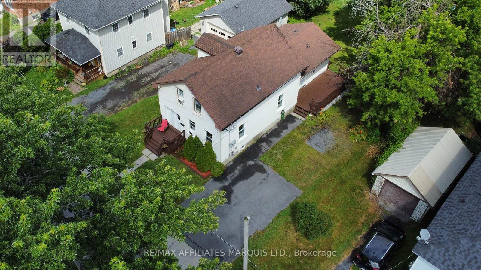 Photo 23 of 337 Sixth Street E, Cornwall ON