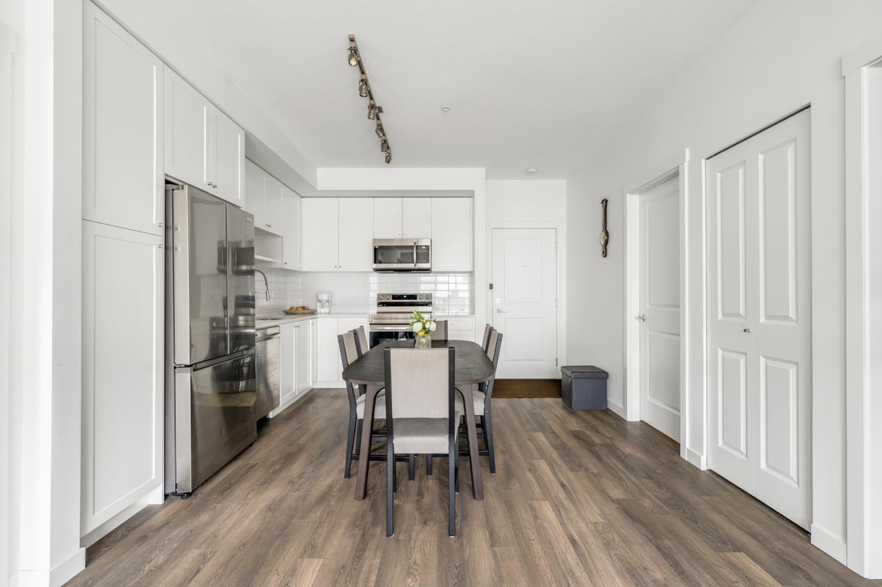 Photo 2 of 508 15815 85 Avenue, Surrey BC