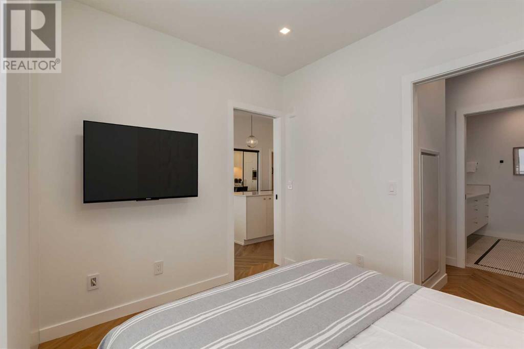 Single Family House High rise for Sale in   Broadcast Avenue SW West Springs Calgary 