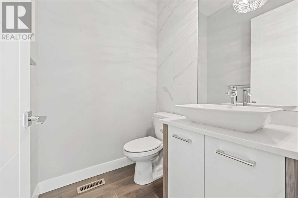 Single Family House for Sale in   Avenue SW South Calgary Calgary 