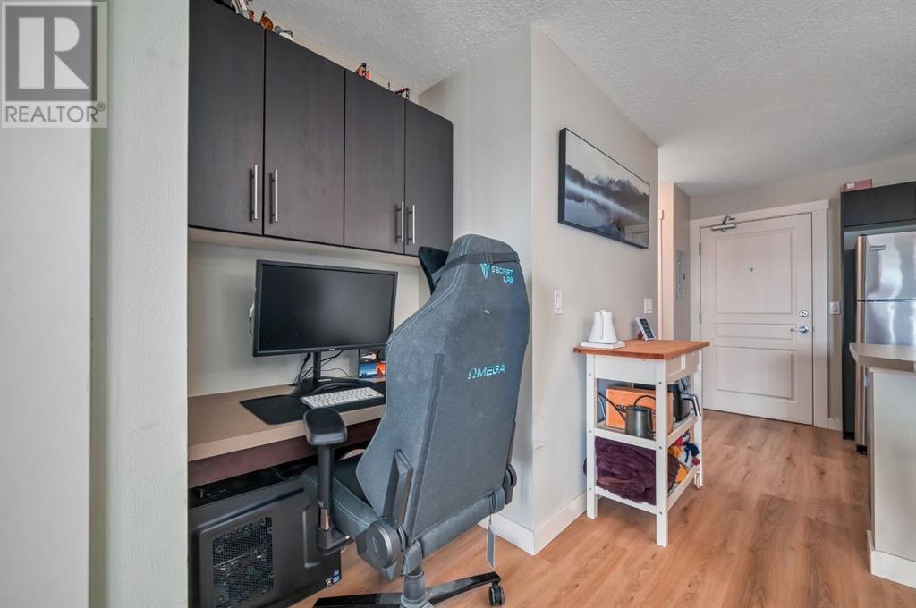 Single Family House for Sale in   Evanston Square NW Evanston Calgary 