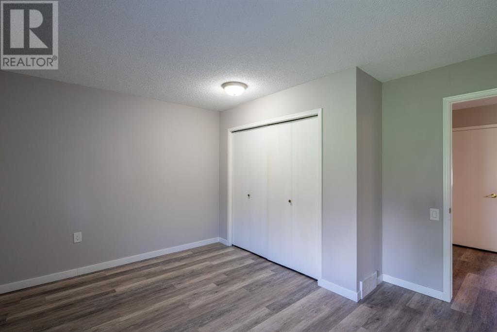 Single Family House Bungalow for Sale in  Dovely Park SE Dover Calgary 