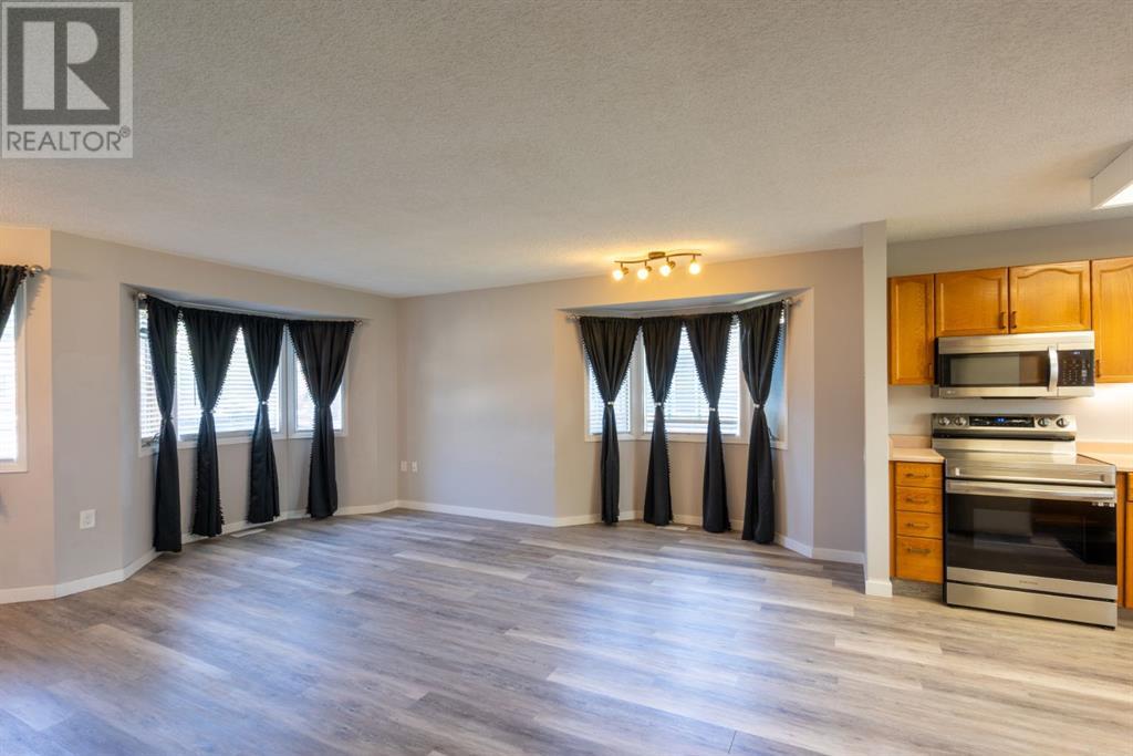 Single Family House Bungalow for Sale in  Dovely Park SE Dover Calgary 