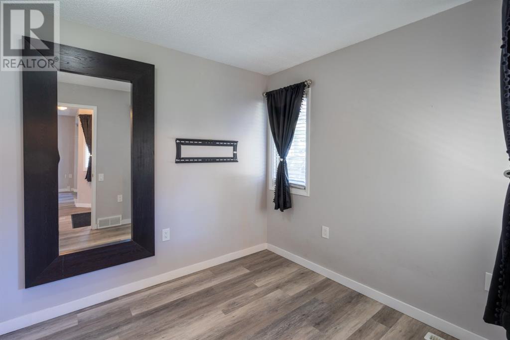Single Family House Bungalow for Sale in  Dovely Park SE Dover Calgary 