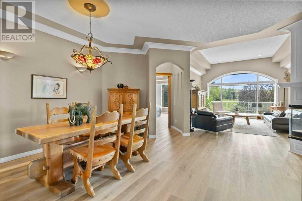 Single Family House Bungalow for Sale in  Valley Springs Road NW Valley Ridge Calgary 