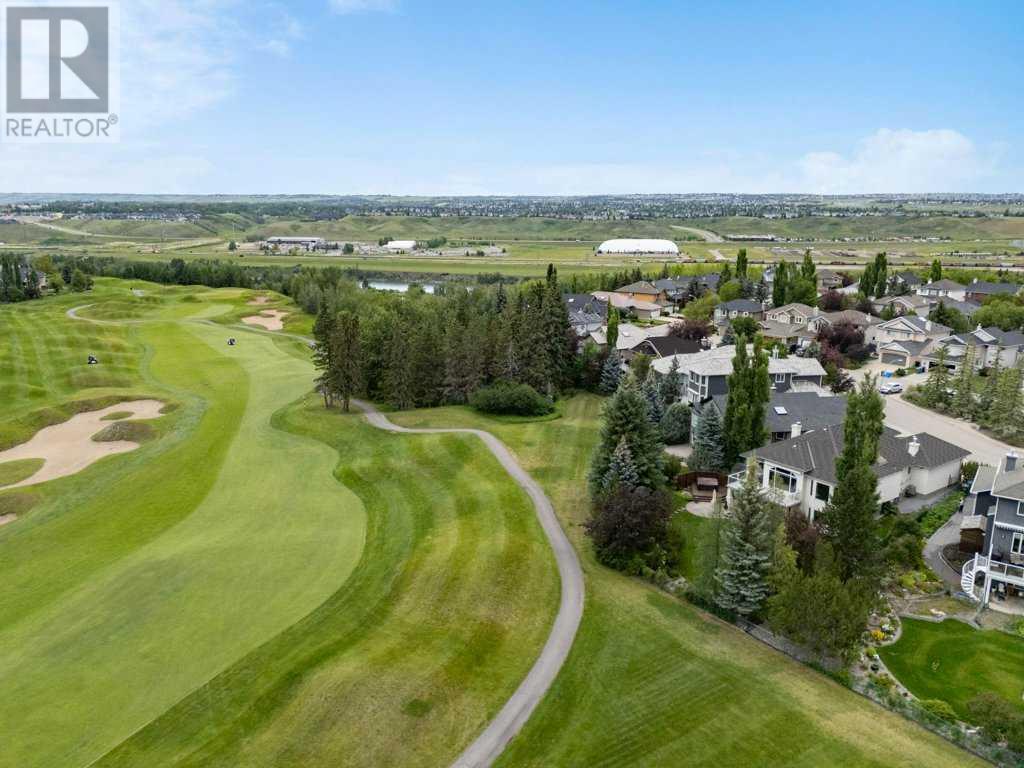 Single Family House Bungalow for Sale in  Valley Springs Road NW Valley Ridge Calgary 
