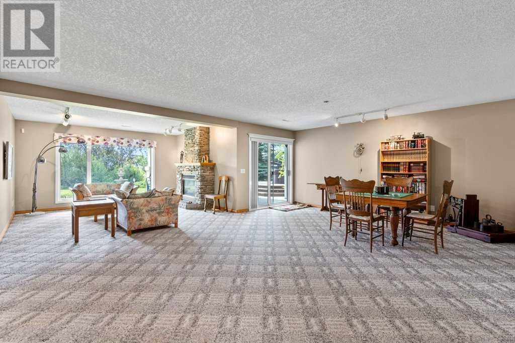 Single Family House Bungalow for Sale in  Valley Springs Road NW Valley Ridge Calgary 