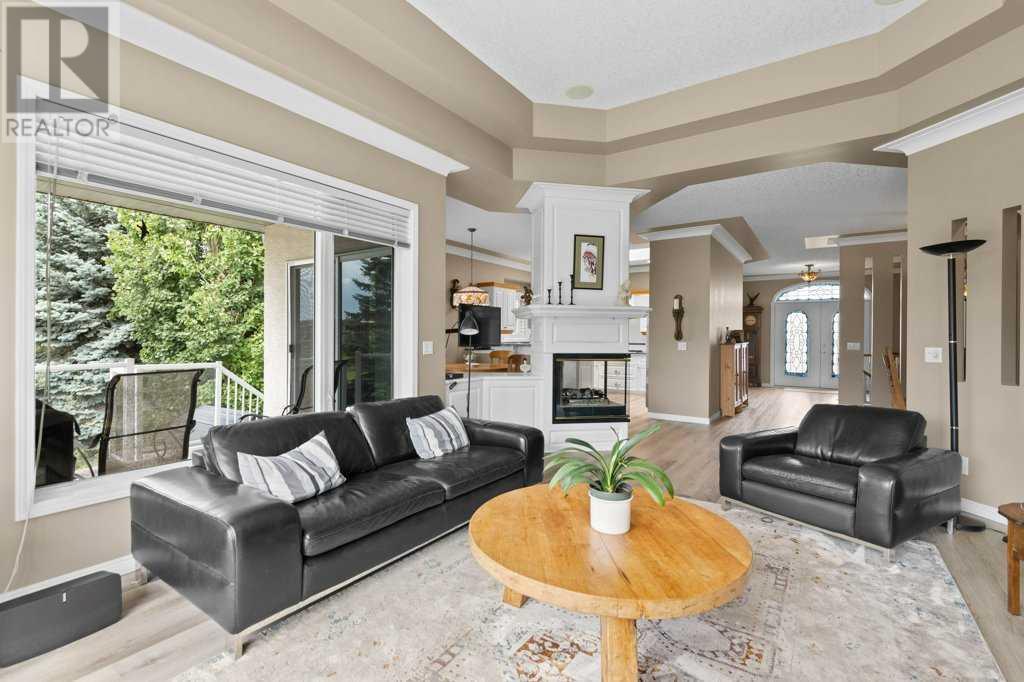 Single Family House Bungalow for Sale in  Valley Springs Road NW Valley Ridge Calgary 