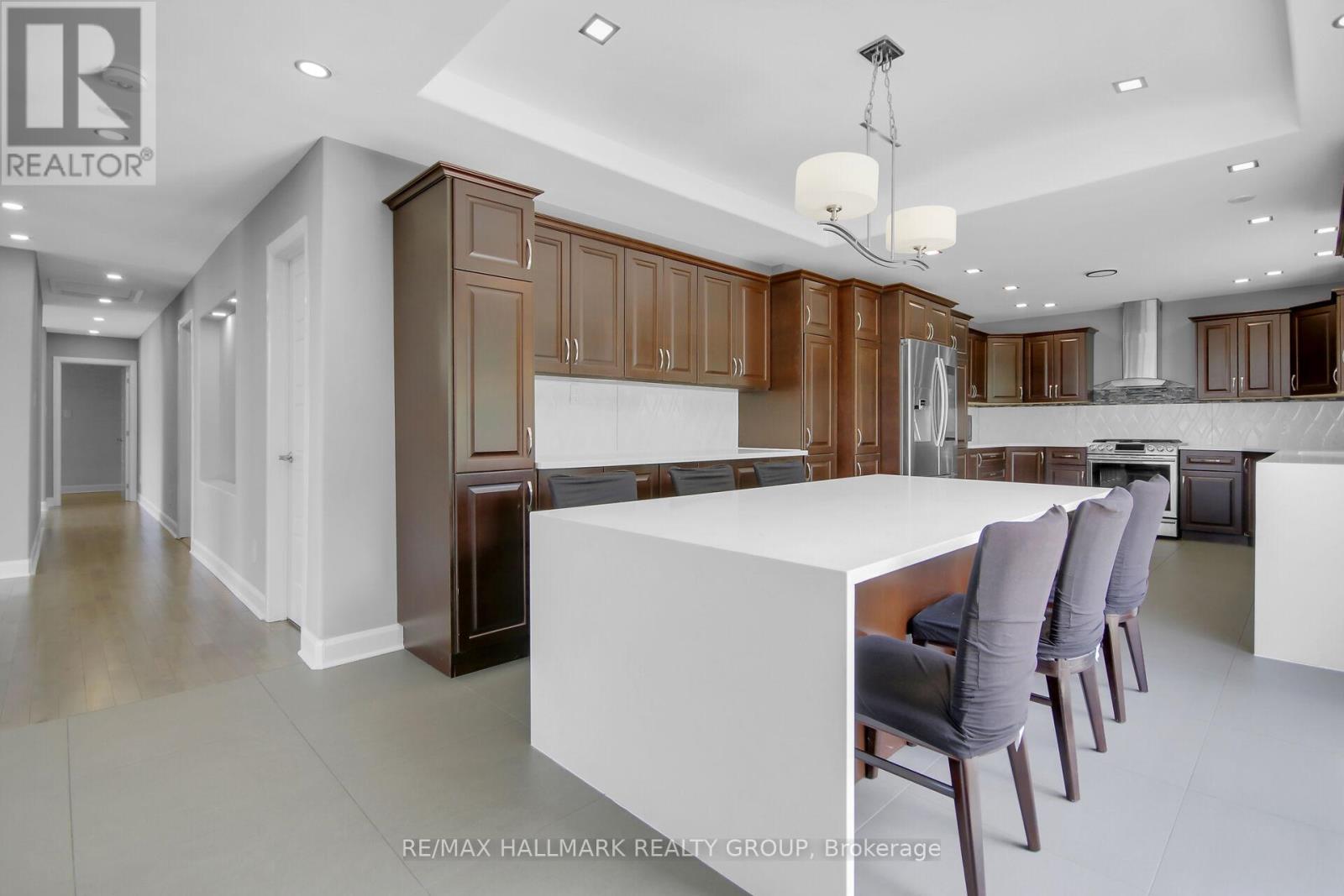 Photo 14 of 3253 Riverside Drive, Ottawa ON
