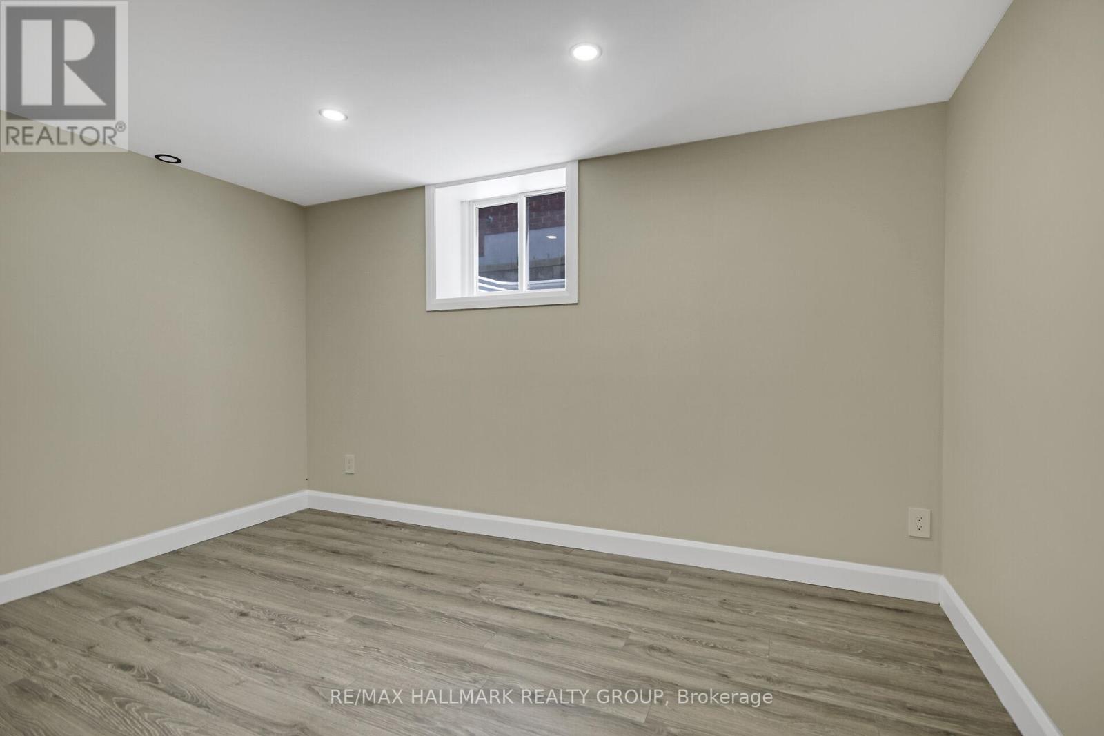 Photo 33 of 3253 Riverside Drive, Ottawa ON