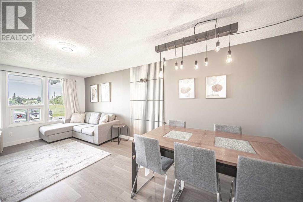 Single Family House for Sale in  Templeby Way NE Temple Calgary 