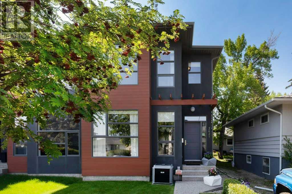Single Family House for Sale in   Avenue SW Richmond Calgary 