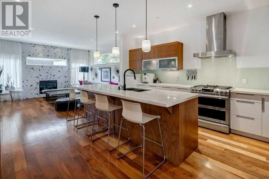 Single Family House for Sale in   Avenue SW Richmond Calgary 