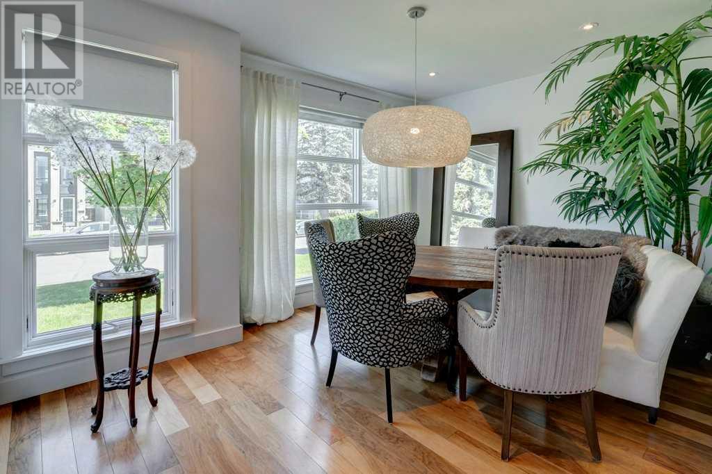 Single Family House for Sale in   Avenue SW Richmond Calgary 