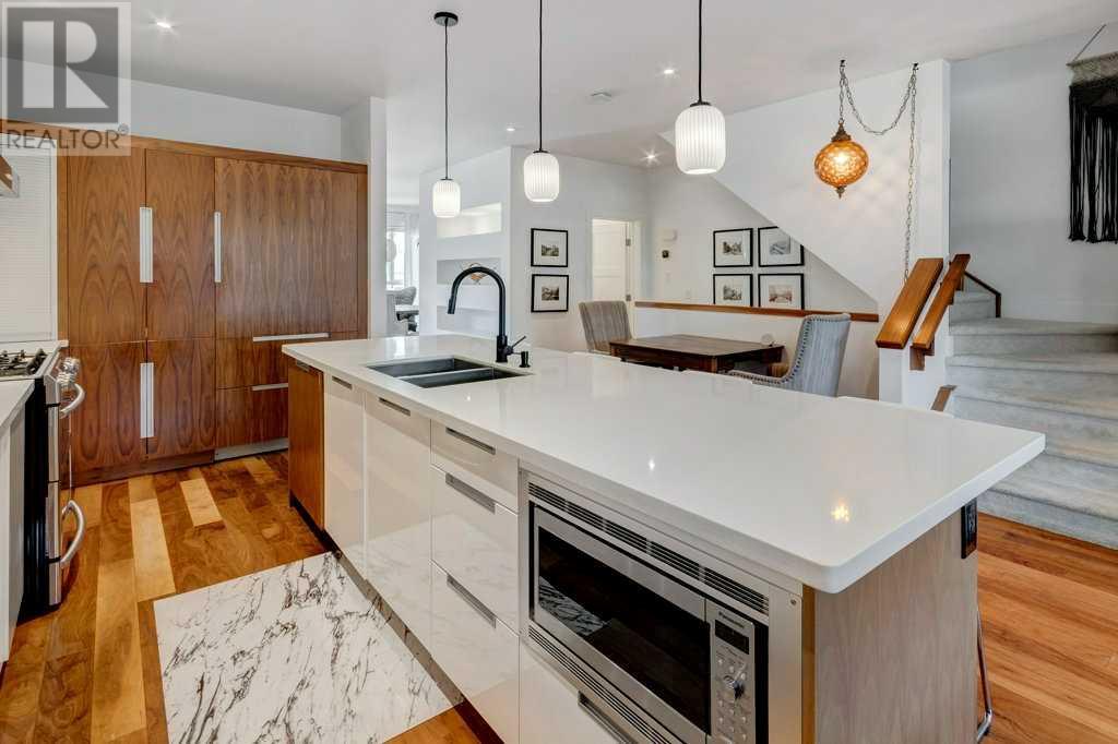 Single Family House for Sale in   Avenue SW Richmond Calgary 
