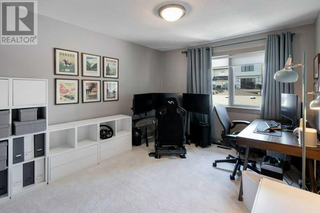 Single Family House for Sale in   Avenue SW Richmond Calgary 