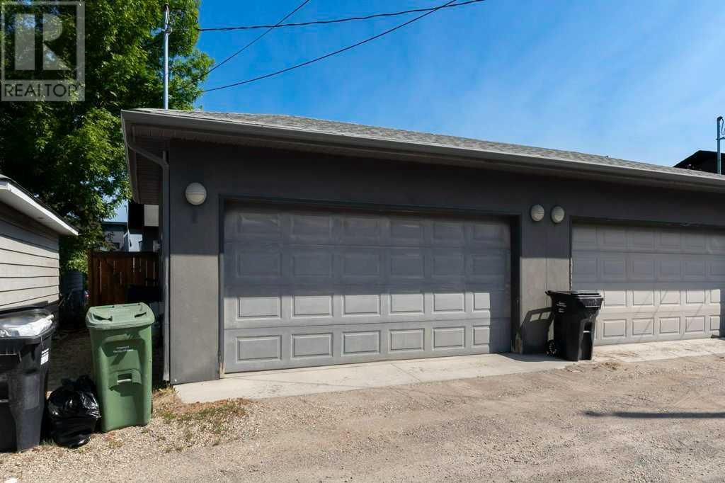 Single Family House for Sale in   Avenue SW Richmond Calgary 