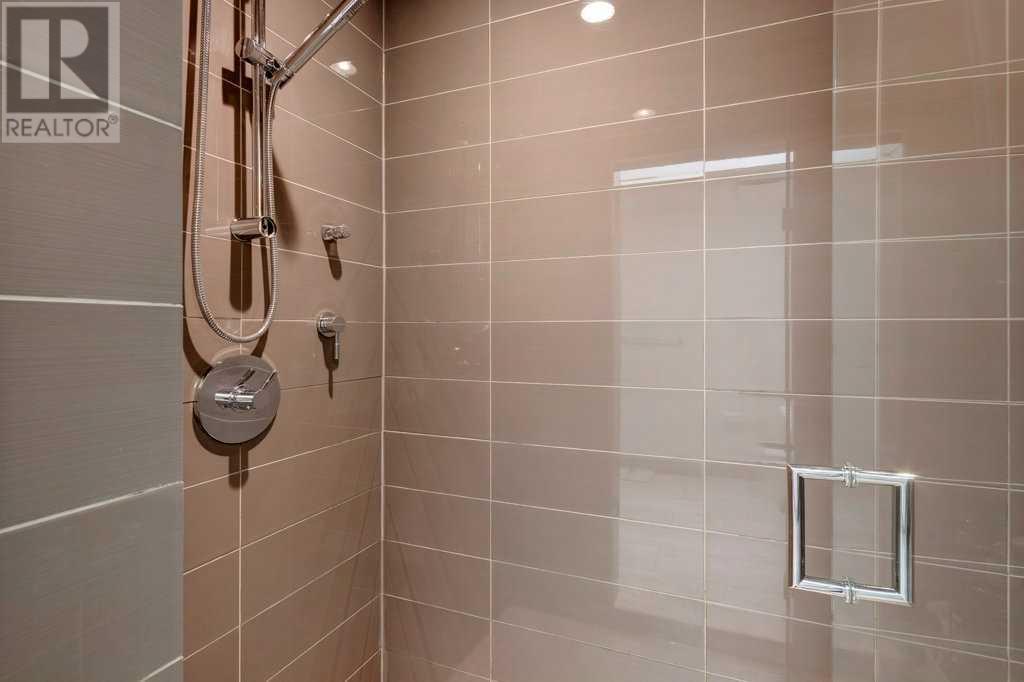 Single Family House for Sale in   Avenue SW Richmond Calgary 
