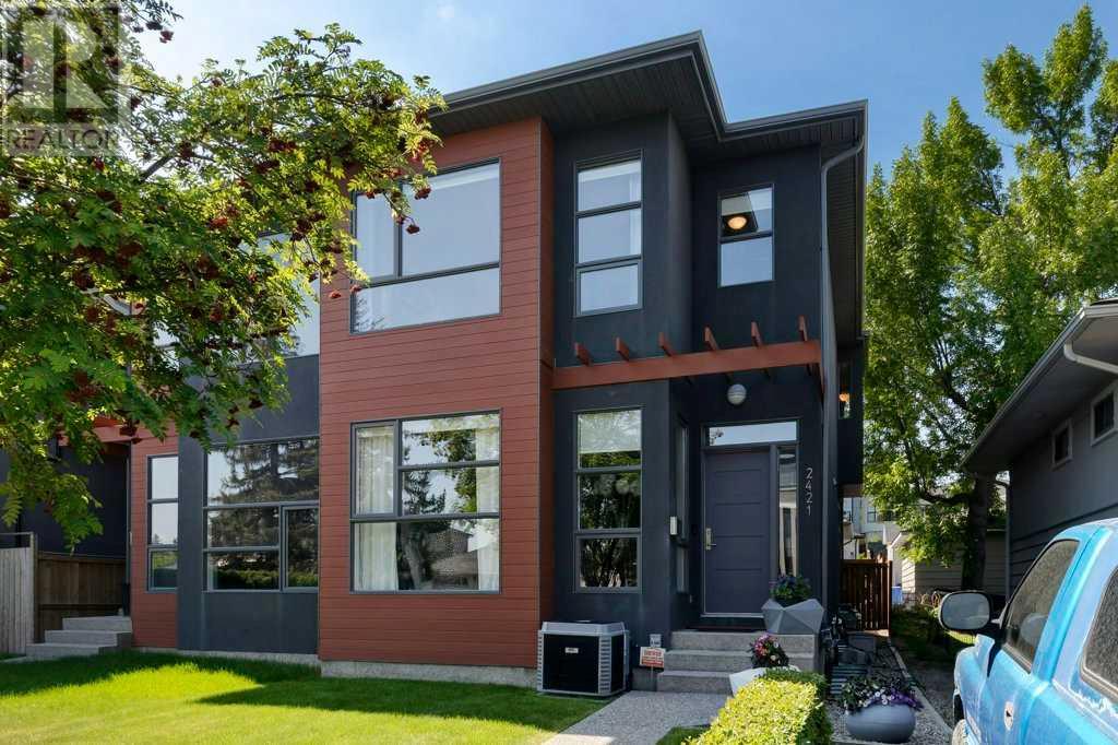 Single Family House for Sale in   Avenue SW Richmond Calgary 