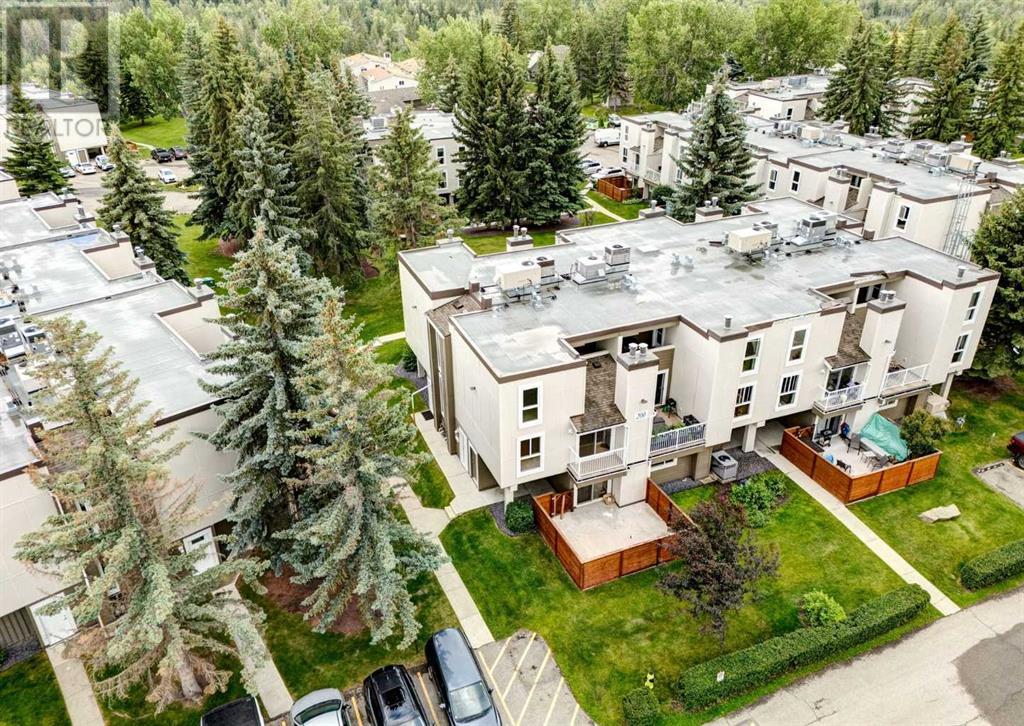 Single Family House for Sale in   Elbow Drive SW Canyon Meadows Calgary 