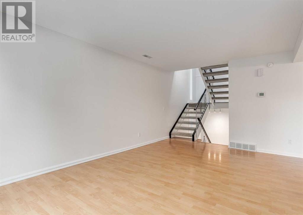 Single Family House for Sale in   Elbow Drive SW Canyon Meadows Calgary 