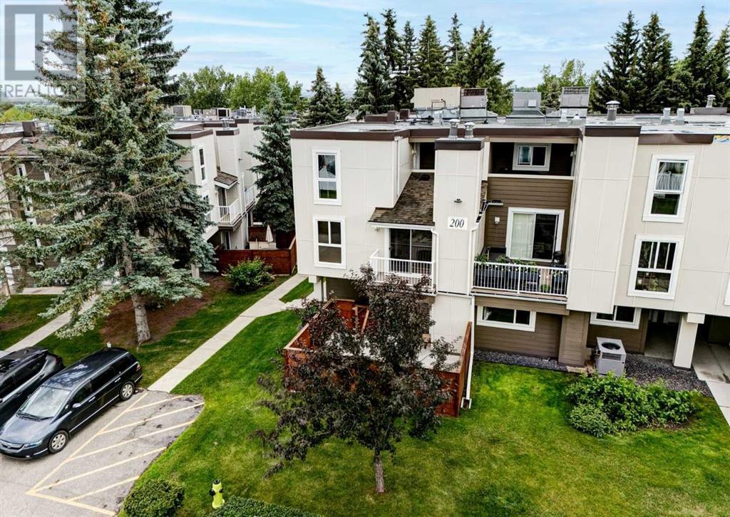 Single Family House for Sale in   Elbow Drive SW Canyon Meadows Calgary 