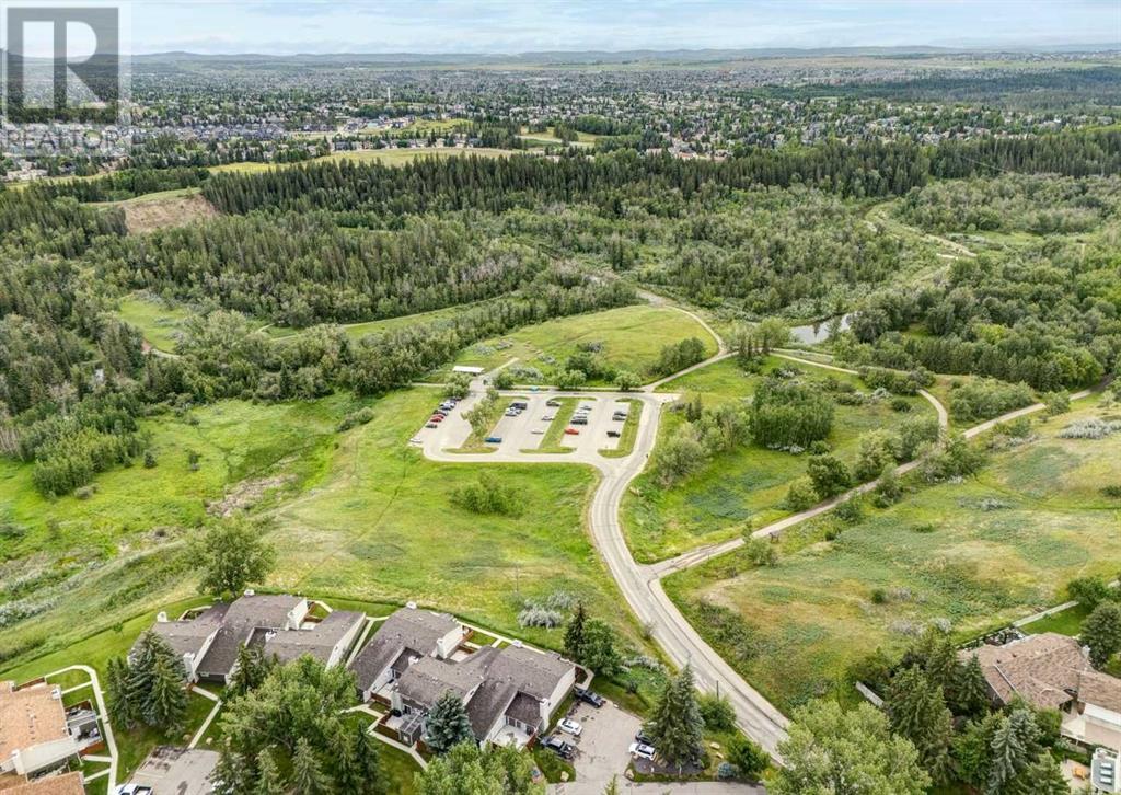 Single Family House for Sale in   Elbow Drive SW Canyon Meadows Calgary 