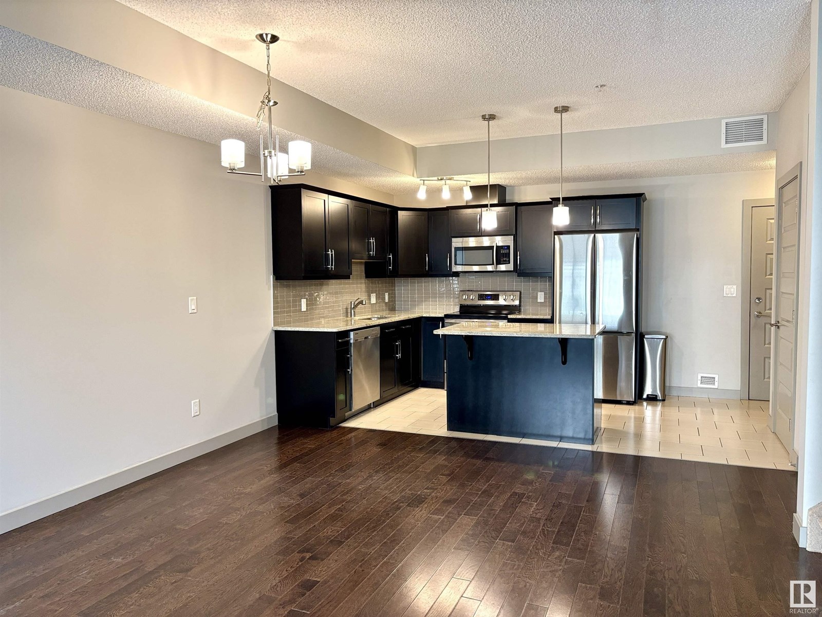 Photo 29 of 114 10510 56 Av Nw, Edmonton AB