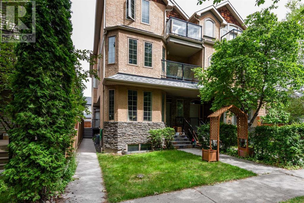 Single Family House for Sale in    Avenue NE Crescent Heights Calgary 