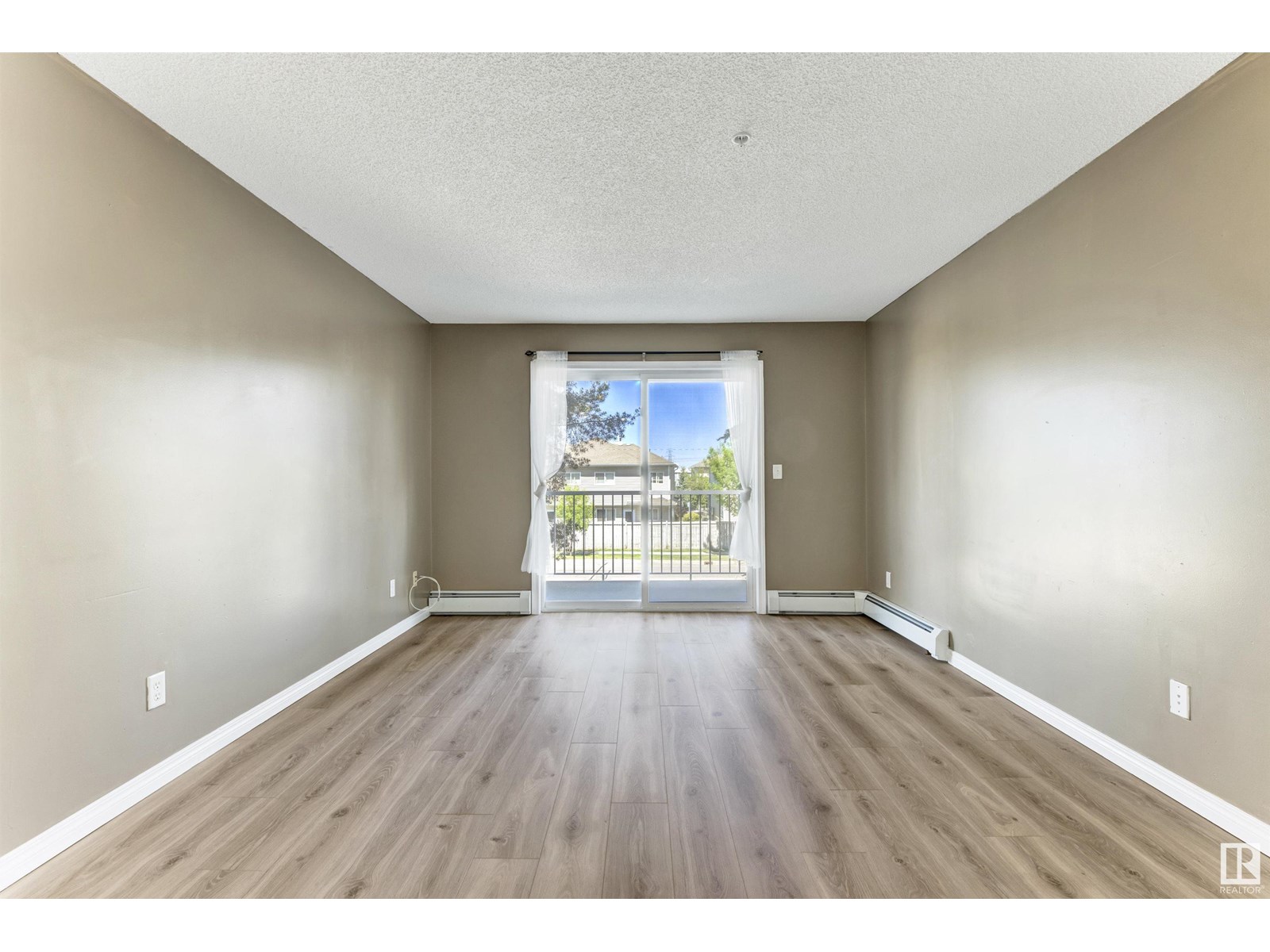 Photo 8 of 211 245 Edwards Dr Sw Sw, Edmonton AB