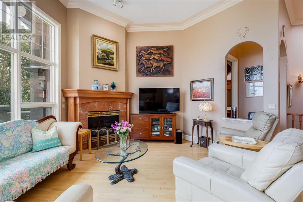 Single Family House Bungalow for Sale in  Hamptons Way NW Hamptons Calgary 
